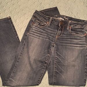 American Eagle skinny jeans